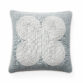 pompidou_pillow_quatrefoil_4a437bdd-b5e8-4fd3-bb30-9e079eb14844